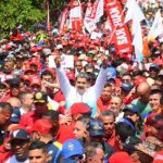 Presidente Maduro encabeza marcha multitudinaria de los trabajadores y trabajadoras en su día