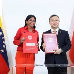 Venezuela y China firman nuevos acuerdos de cooperación comercial