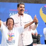 Maduro anunció 13 programas inmediatos para atender a los abuelos