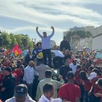 Pueblo zuliano recibe visita sorpresa del presidente Maduro