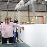Renace fábrica de paneles en Caracas