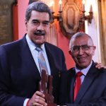 Historiadores venezolanos recibieron Premio Nacional