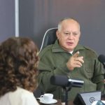 Cabello anuncia reprogramación de vuelo Plan Vuelta a la Patria