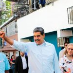 Construyendo la nueva sociedad, civilización y país