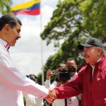 Maduro agradece mensaje de Daniel Ortega y Rosario Murillo