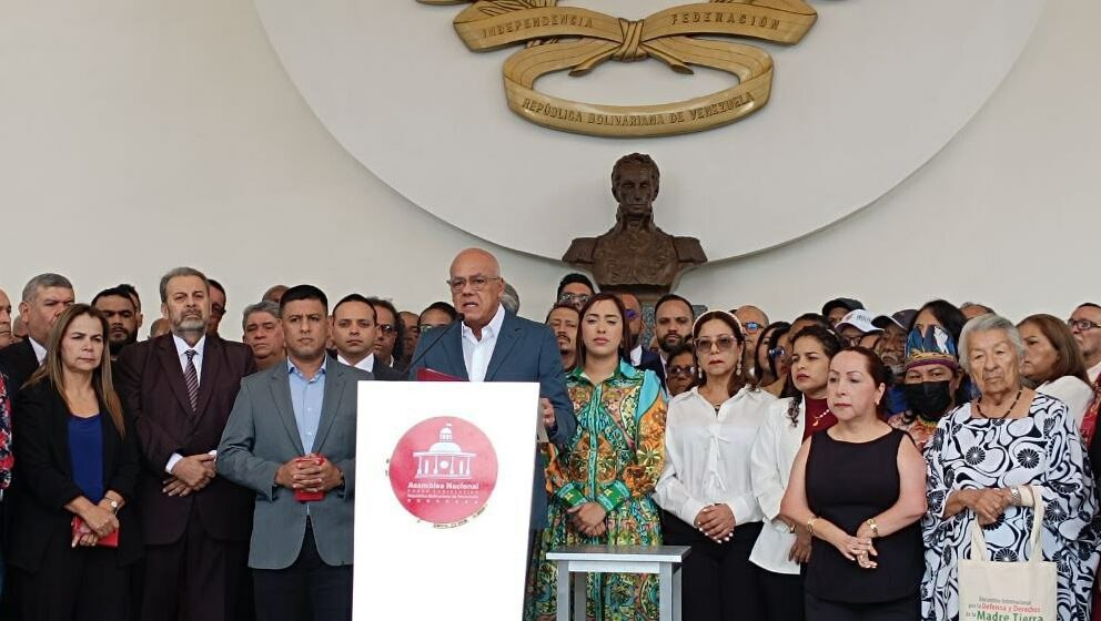AN rechaza acciones injerencistas de EEUU