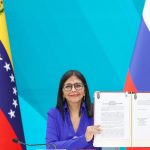 Venezuela y Rusia suscriben nuevos acuerdos
