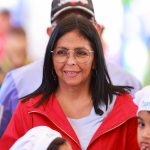 «Hemos visto cómo están llegando a Venezuela importantes inversionistas del mundo para potenciar los motores productivos del país»: Presidenta (E) Delcy Rodríguez desde la Parroquia Altagracia