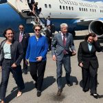 Secretario de Energía de EE. UU. arriba a Venezuela para revisar acuerdos energéticos