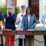 En el marco del Plan Nacional de Inmunización, la presidenta (E) Delcy Rodríguez hizo un llamado a la población de las 22 parroquias priorizadas a vacunarse contra la fiebre amarilla