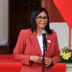 Presidenta (E) Delcy Rodríguez: «Hemos intercambiado información sobre el flujo de inversiones para Venezuela, sobre nuevas tecnologías para desarrollar el sector de la minería»