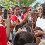 Presidenta (E) Delcy Rodríguez al pueblo comunero: «Vayamos a decirle a los niños que el horizonte comunero está en nuestras manos y jamás lo entregaremos, lo defenderemos por siempre»