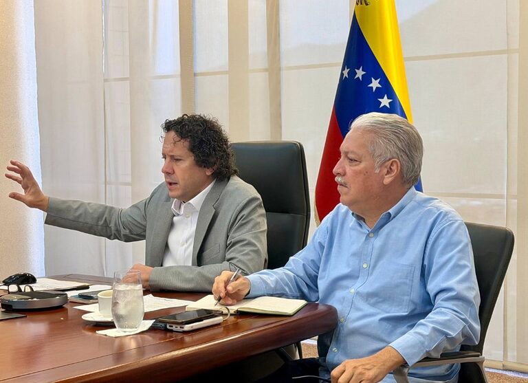 Comisión Presidencial articula con gobernadores y alcaldes planes de reconstrucción tras el doblete sísmico