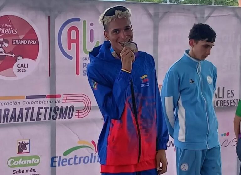 Paratleta mirandino Christian Trujillo conquistó la medalla de oro y estableció un nuevo récord mundial en la prueba de los 400 metros T35/T36 masculino durante el Grand Prix disputado en el Estadio Pedro Grajales de Cali, Colombia. Trujillo detuvo el cronómetro en 53.48 segundos, registro con el que pulverizó la antigua marca del orbe de 56.61 segundos que ostentaba el ruso Dmitrii Safronov desde el año 2014. ​
