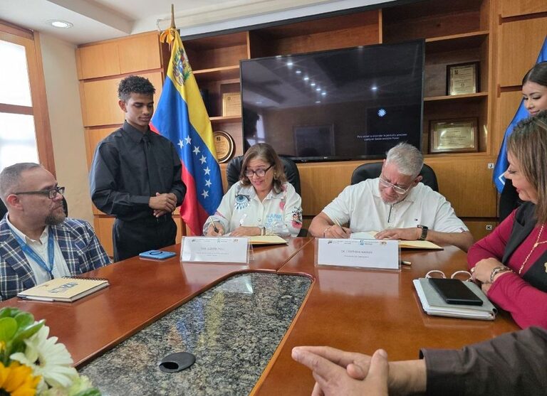 Alianza Nacional fortalece red de farmacovigilancia en todo el país