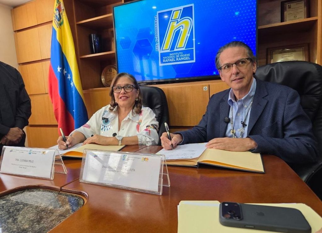 Instituto Nacional de Higiene "Rafael Rangel" (INHRR) suscribió importantes convenios con instituciones públicas y representantes del sector farmacéutico privado para la creación de centros efectores de farmacovigilancia. Esta alianza estratégica optimizará la respuesta inmediata ante la presencia de Reacciones Adversas a los Medicamentos (RAM) en el país.