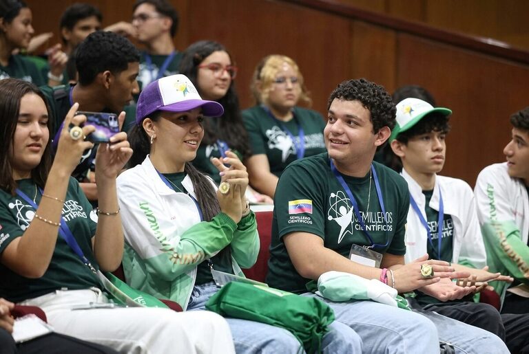 Estudiantes de tecnología