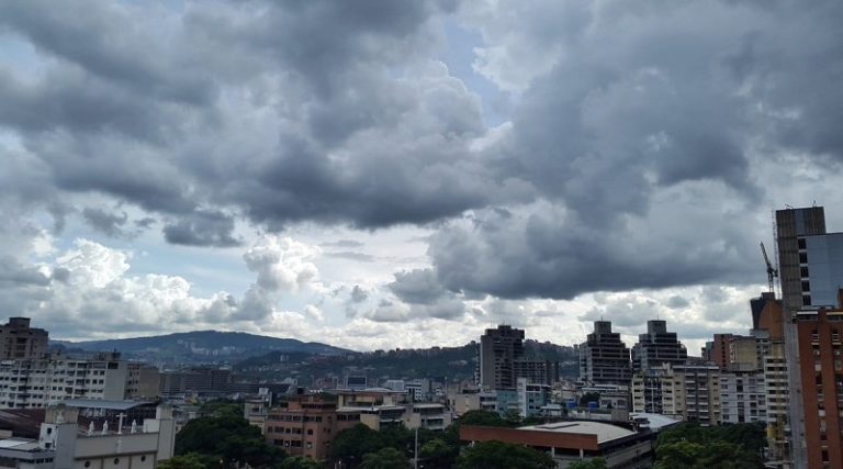 cielo despejado