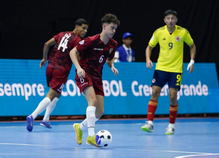 Vinotinto Sub-20 de Futsal avanza invicta a semifinales tras golear a Colombia