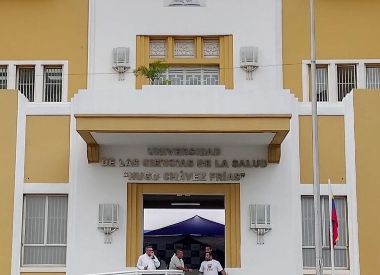 Universidad de las Ciencias de la Salud al servicio de la formación médica nacional.