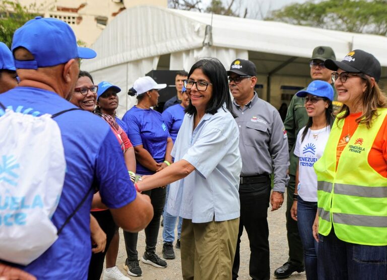 Plan Venezuela Renace garantiza la atención y el acompañamiento a las familias afectadas por los terremotos