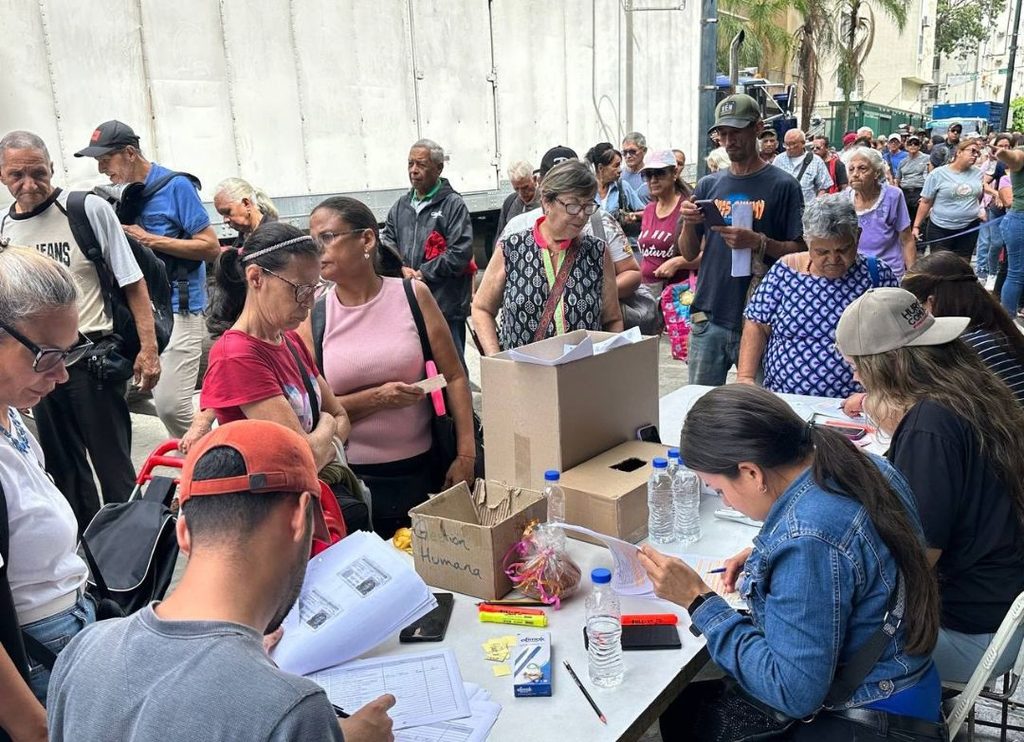 Mincomunas realizó atención alimentaria a jubilados y pensionados