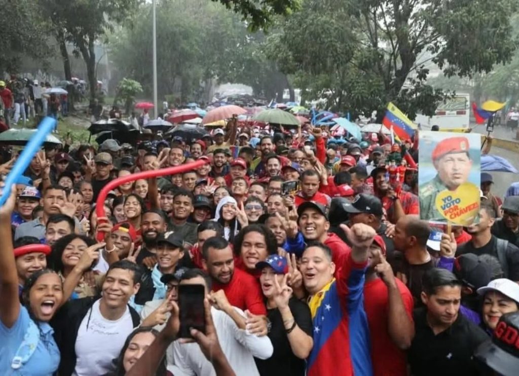 A 14 años del triunfo de Chávez y el pueblo invicto
