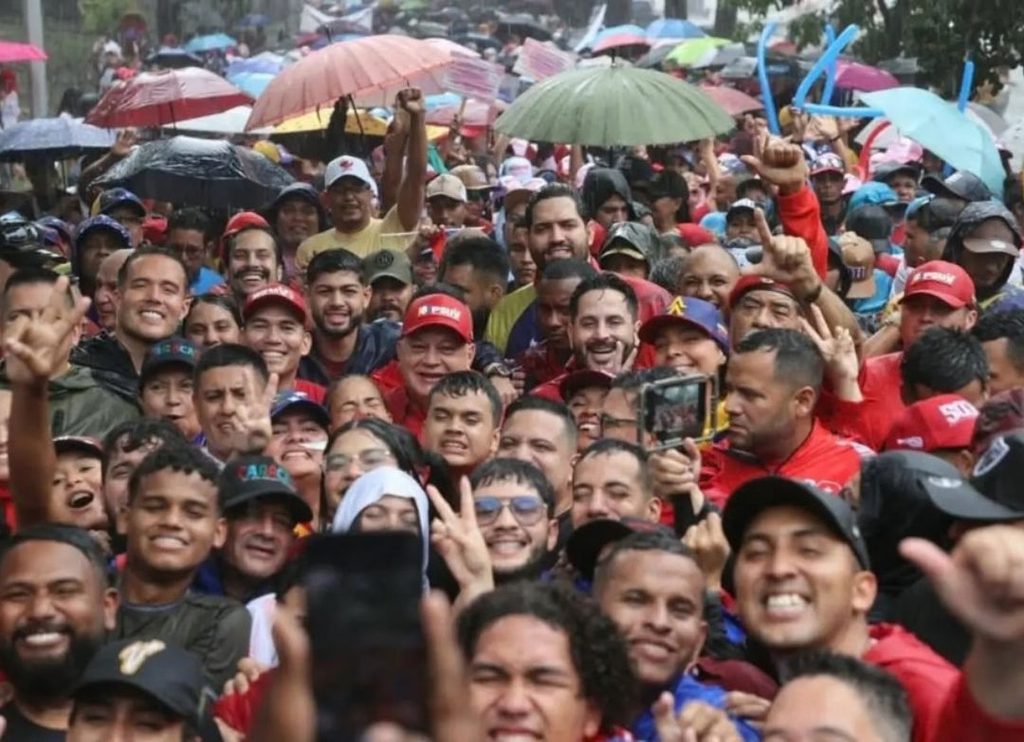A 14 años del triunfo de Chávez y el pueblo invicto