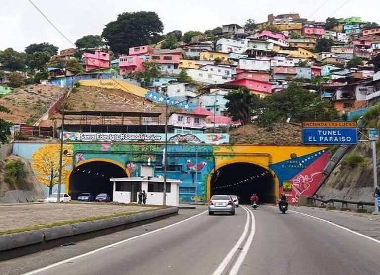 Cierres nocturnos en túneles El Paraíso y El Valle por mantenimiento vial