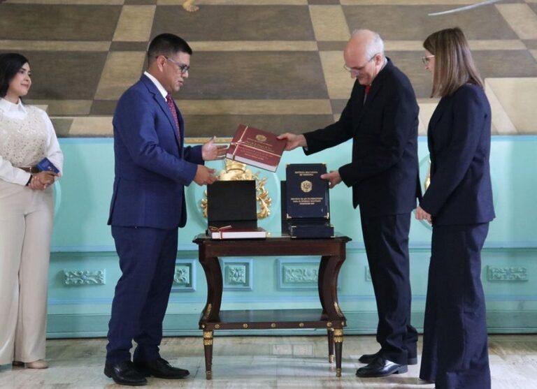 AN recibe Proyecto de Presupuesto Nacional para el año 2027 ​