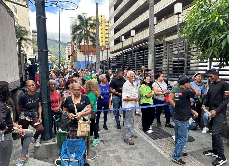 Mincomunas realizó atención alimentaria a jubilados y pensionados