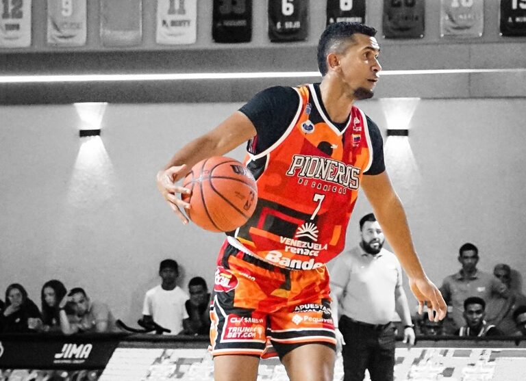 Pioneros vence 78-69 a Trotamundos y consigue su primera victoria en la LSB