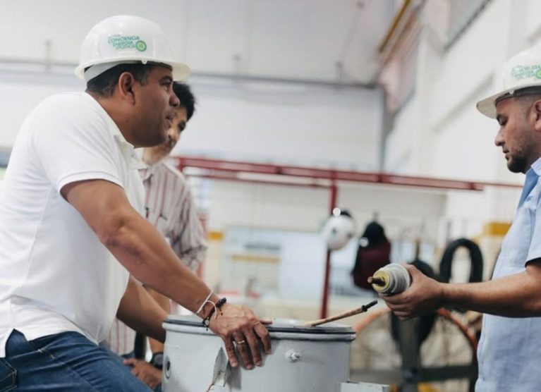 Falcón potencia la producción de transformadores eléctricos