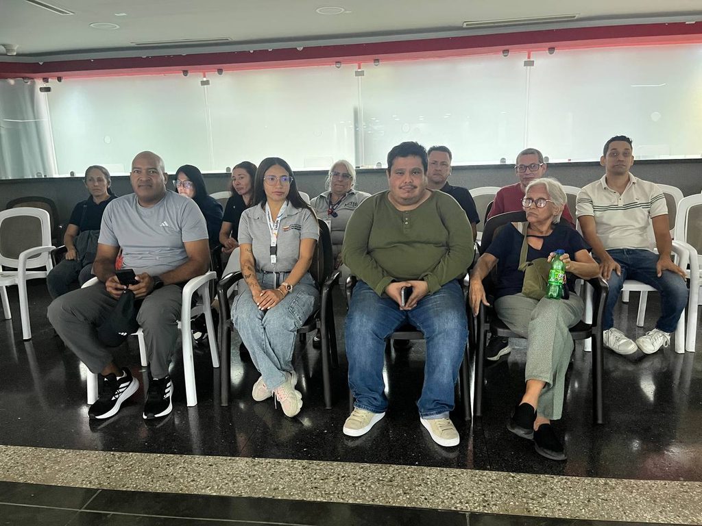 SAIME realiza jornada de cedulación para trabajadores del MIPPCI